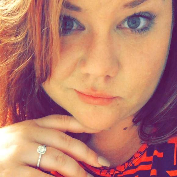 Meet your Posher, Meg - Picture 1 of 1